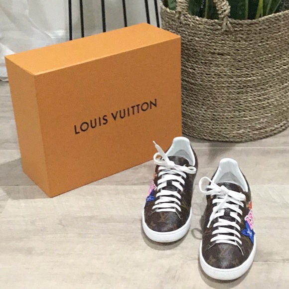 lv black heart sneaker